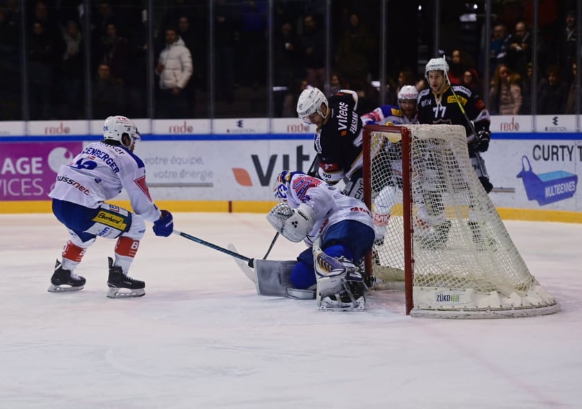 HCC – EHC Kloten : 3-2 Le HCC se relance de belle manière