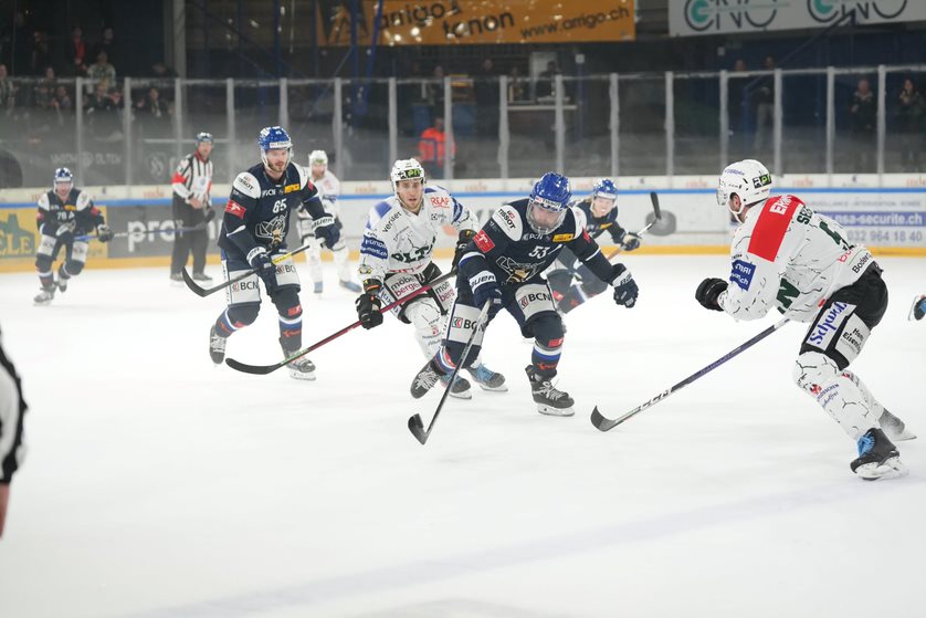 Le HCC se paye le leader