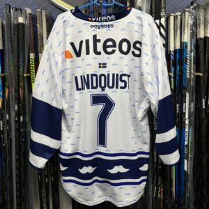 Movember - #7 Lindquist